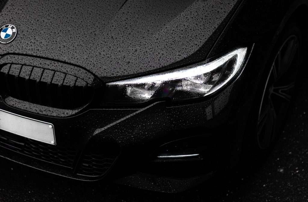 What is the Rent for Luxury Cars in Mumbai