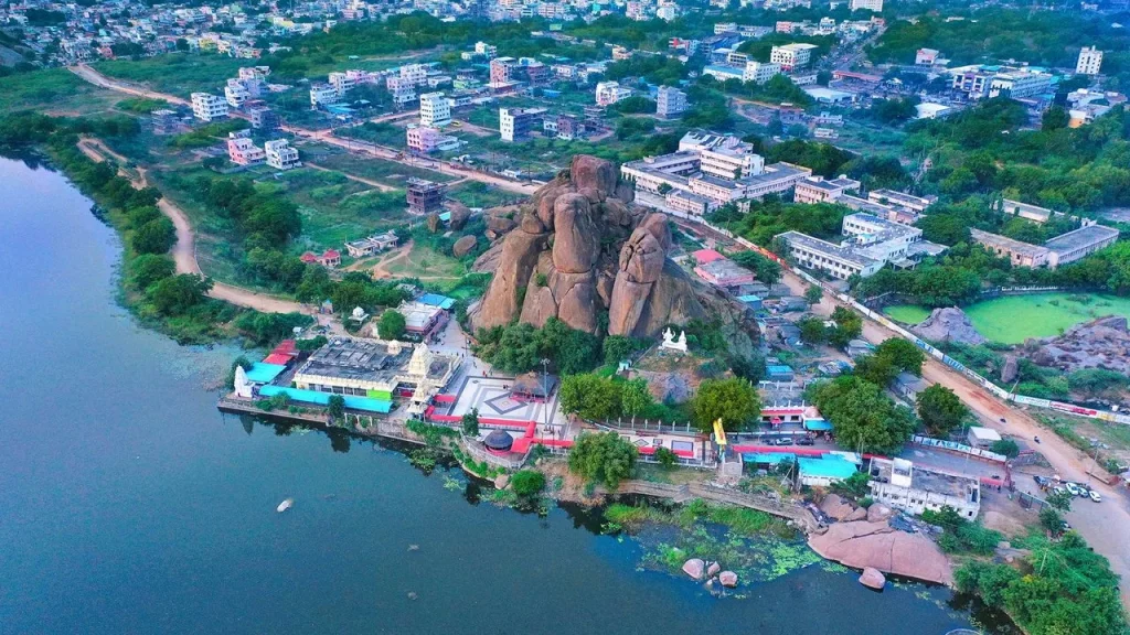 Hyderabad to Warangal – A Complete Travel Guide with Sudarshan Cars Hyderabad to Warangal